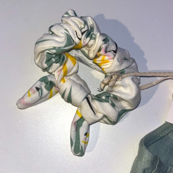 Jessica Simpson 2pc Set - Picture 6 of 7